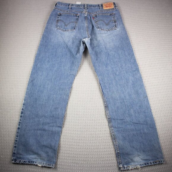 Levi's Relaxed Straight Cut Wide Denim Jeans - Picture 2 of 8
